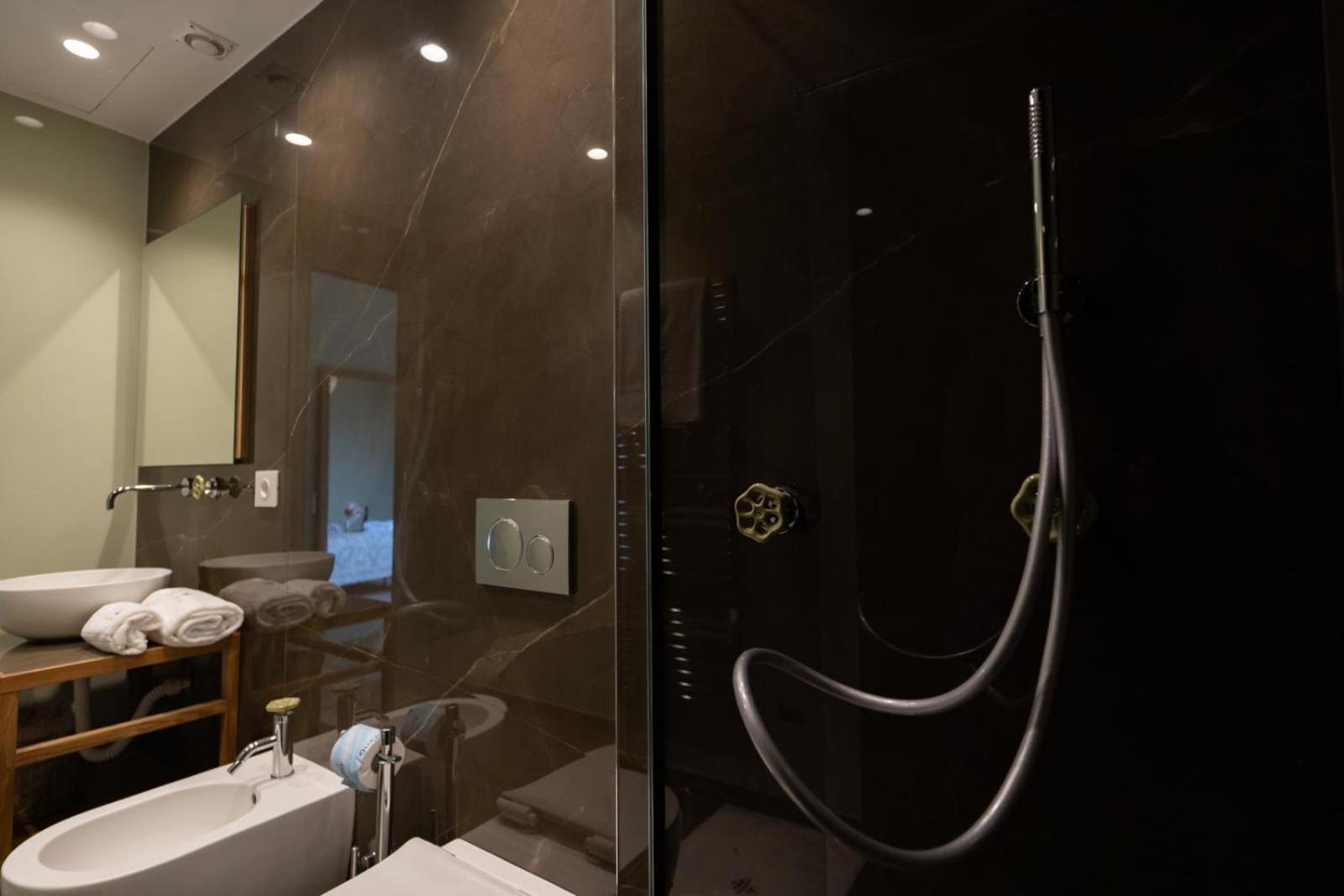 Campore Etna Wines And Resort 兰达佐 外观 照片